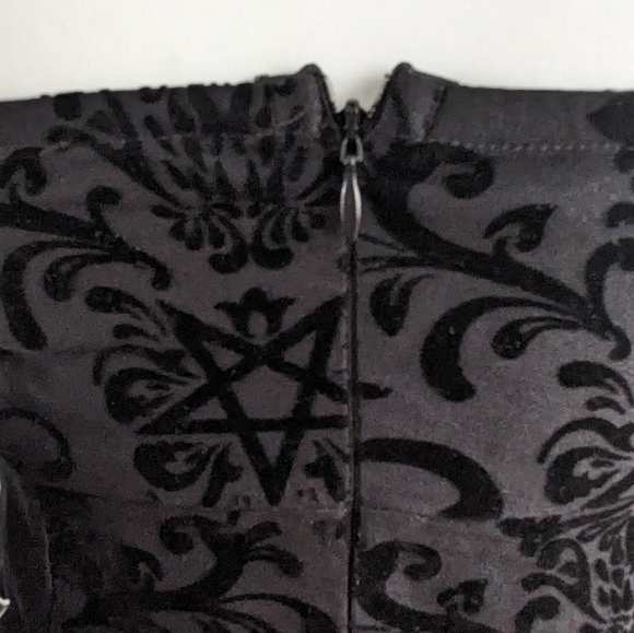 SALE!!!!!  NWT Killstar Bloodlust Halter Midi Dress Size L  (US SIZE 10) - Picture 8 of 13